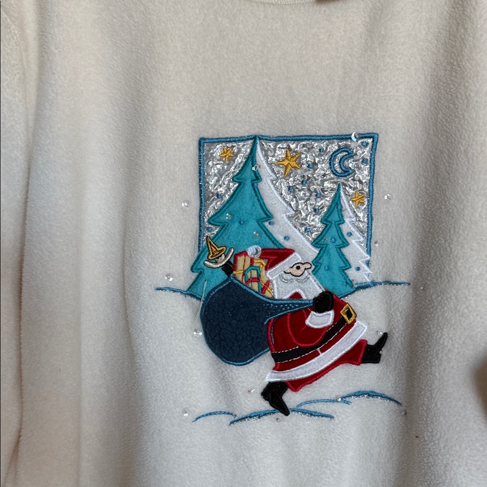 White Stag Cream Sweater with Winter Scene - Picture 3 of 11